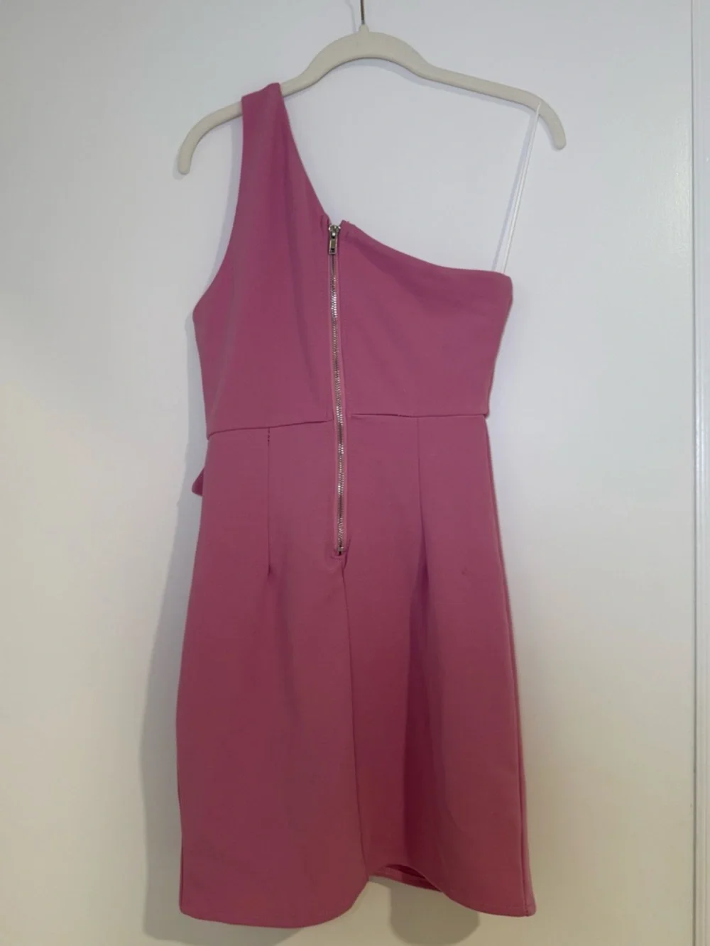 Hello Molly One-Shoulder Ruffle Mini Dress Pink Size Medium - Picture 3 of 3